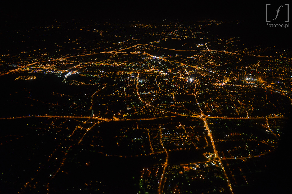 Fotografia Bielska-Białej z lotu ptaka nocą