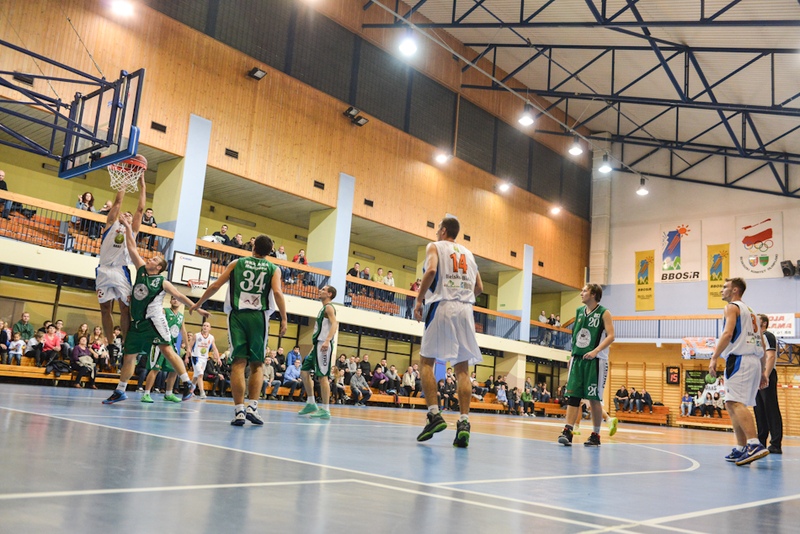 Mecze koszykówki odbywają się na Hali Victorii w Bielsku-Białej na ul. Bratków