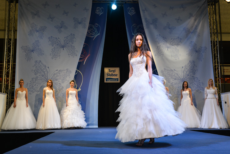 Pokaz mody ślubnej na targach w Bielsku-Białej, Grabowska Models