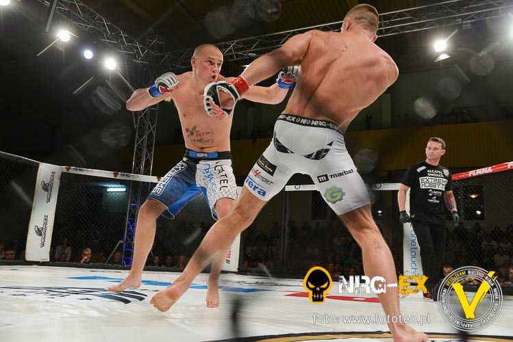 Walka MMA: Robert Bryczek vs Łukasz Witosa