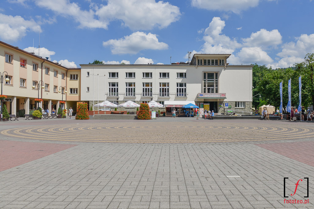 Centrum Wisły, plac Bogumiła Hoffa. Fotografia