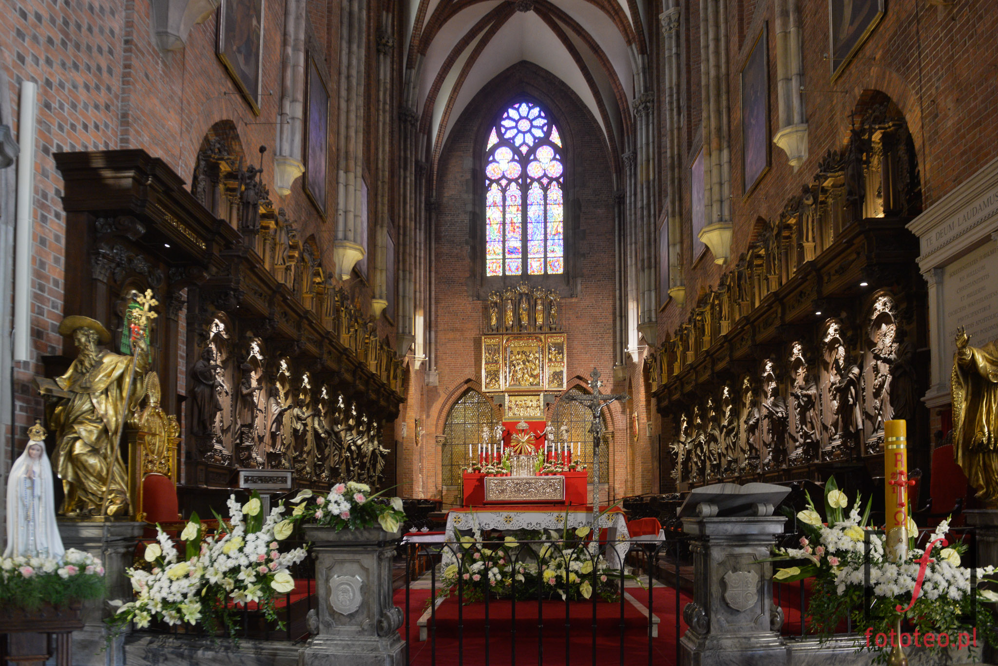 Wnetrze katedry sw. Jana Chrzciciela